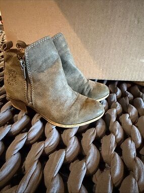 Lucky Brand grey Suede Zip Ankle Booties